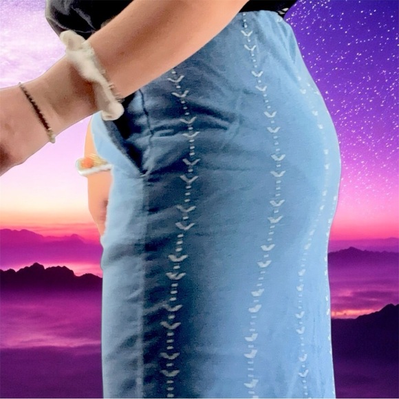 Polagram Blue Embroidered Denim Midi Skirt Elastic Tie Waist 28in VTG 90s look - Picture 3 of 10